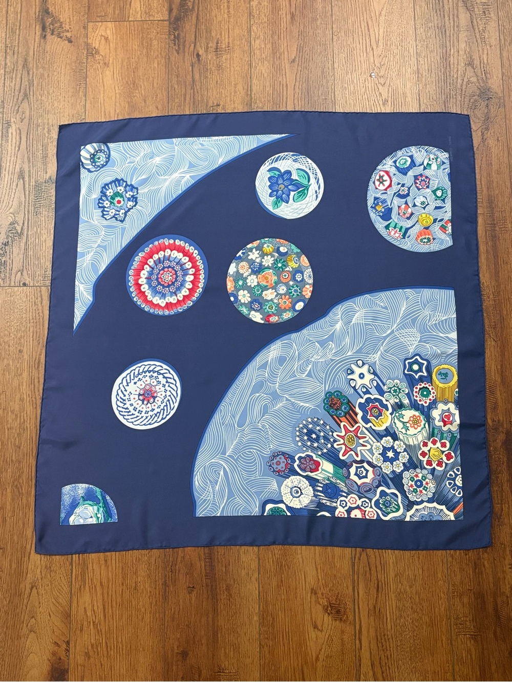 Hermès “Sulfure et Presse-Papiers II” 90cm Silk Scarf Navy